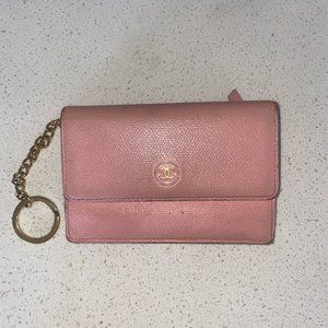 Chanel Vintage Sevruga Compact Wallet - Pink Leather with Gold Keychain
